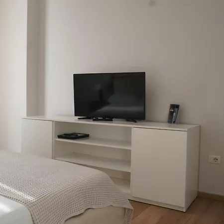 Ξενοδοχείο Miami Ii 4*